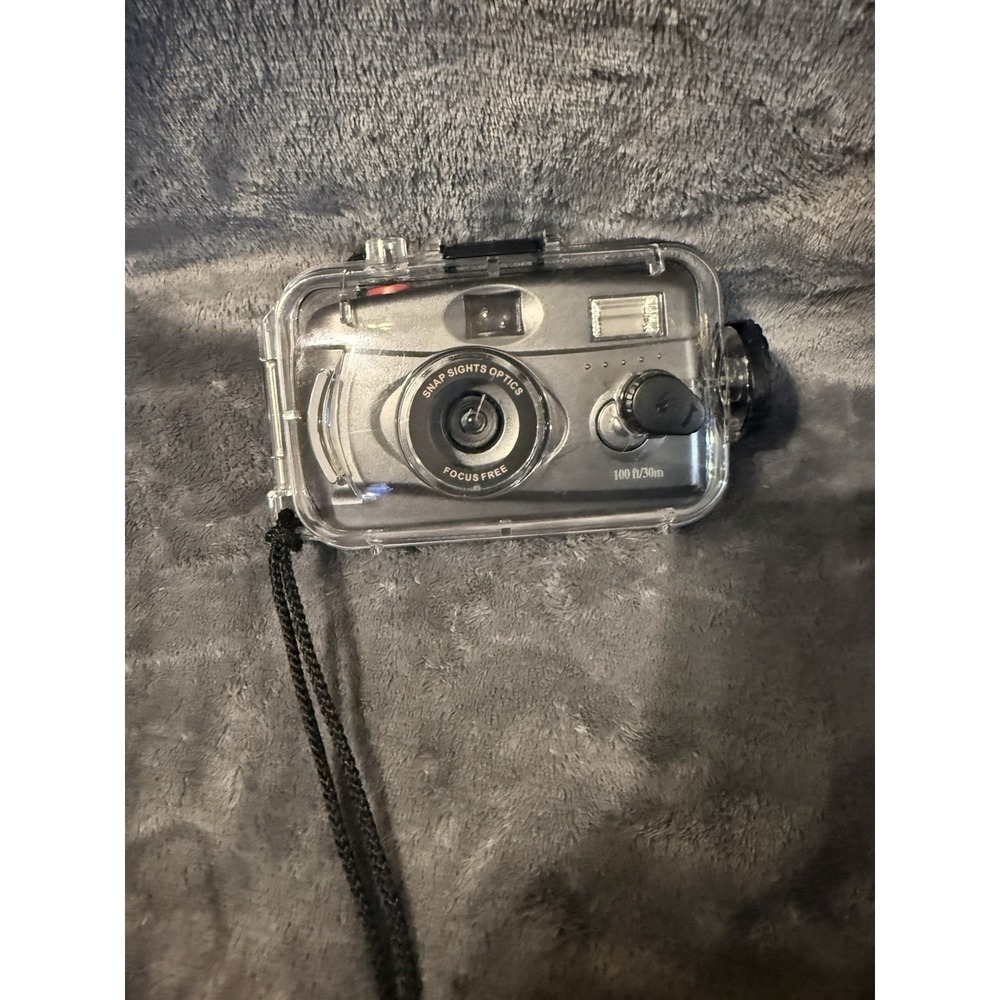 Intova Snap Sights Focus Free Underwater Diving Film Camera with Protective Case